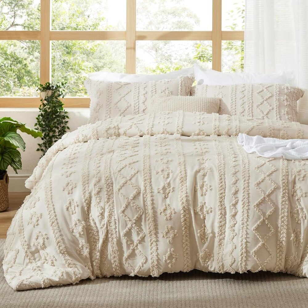 Tufted Boho Queen Size - Beige Boho Bed Set, GentleSoft 3 Pieces Farmhouse Shabb